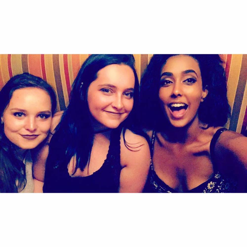 Meet your Posher, Devin